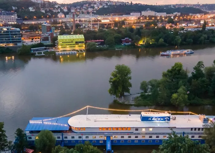 Botel Racek Prague
