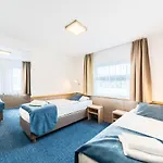 Bådhotel Racek