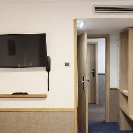 Hotel na wodzie Racek Praga