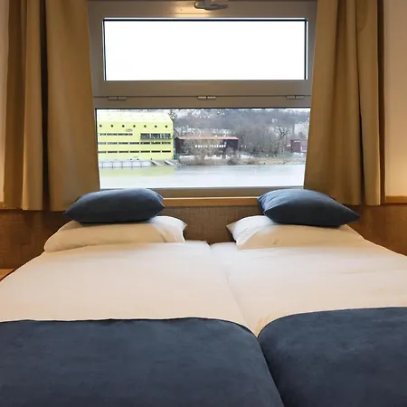 Hotel na wodzie Racek 3*