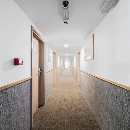 Racek Hotel na wodzie 3*