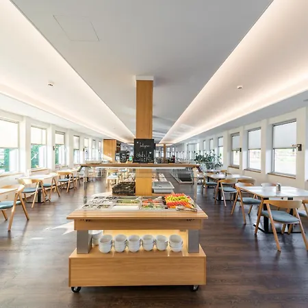 Hotel na wodzie Racek Praga
