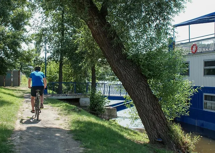 Bådhotel Racek Prag