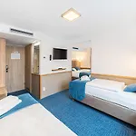 Bådhotel Racek 3*