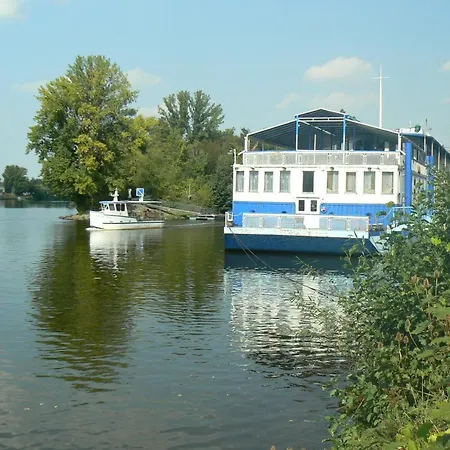 Racek Botel Praga